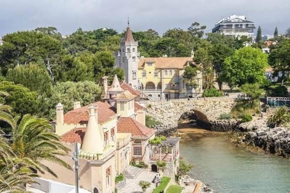 Cascais Homestay Edition Vacation rental in Cascais