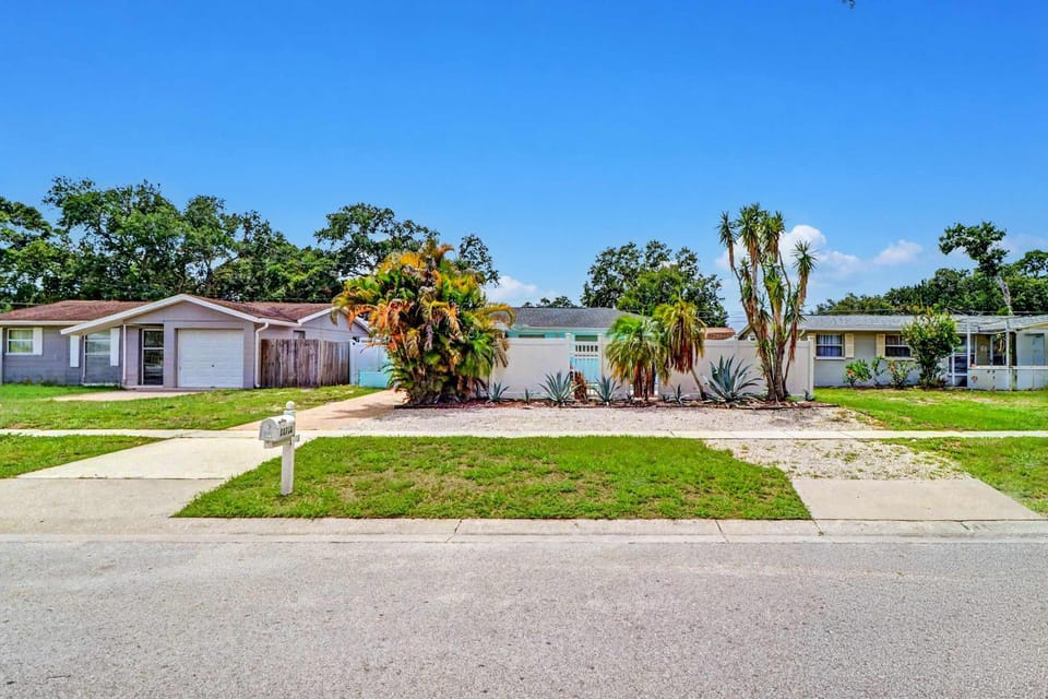 License to Chill House in Largo