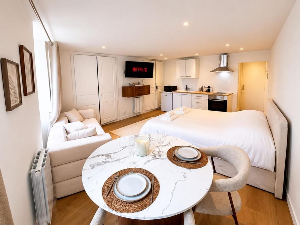 Suite Montgolfier - centre historique Apartment in Auvergne-Rhône-Alpes