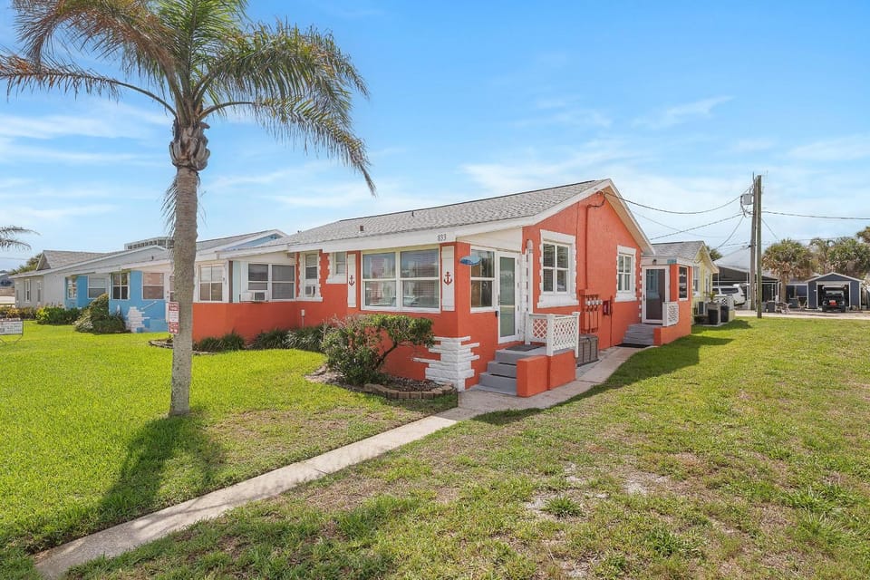 Atlantic Sand Dollar 106- The Salty Shack House in New Smyrna Beach
