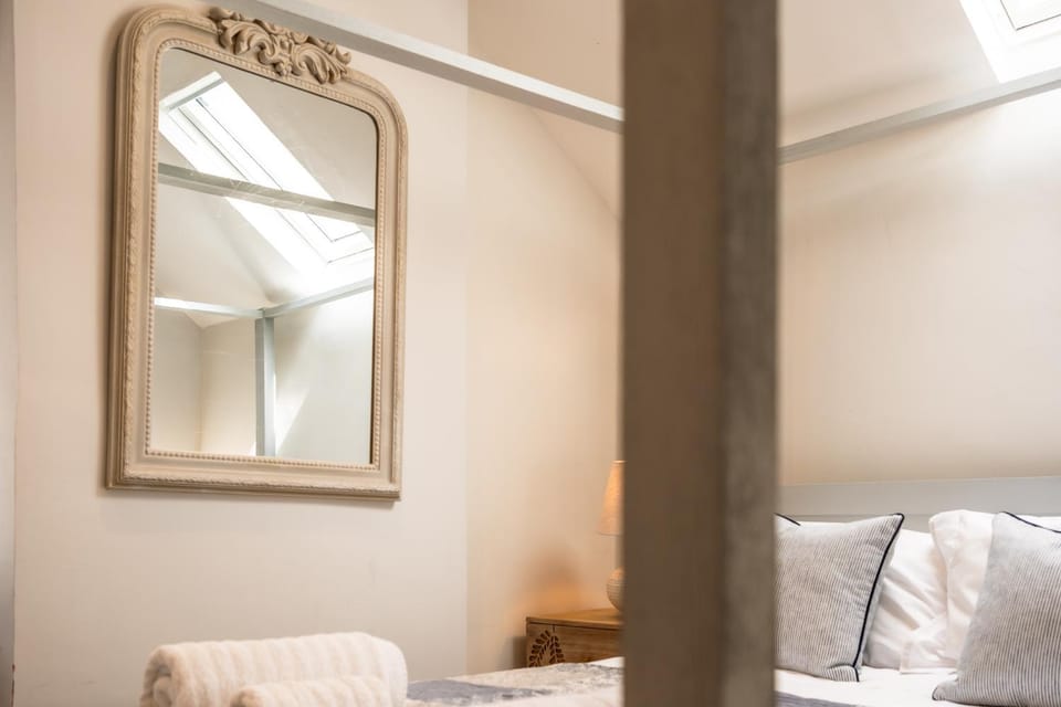 Old Bank Flat -Beautiful Cotswold apartment Apartment in Bourton-on-the-Water