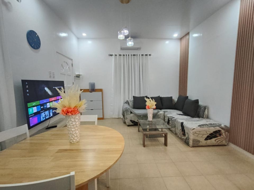 Mochabella Suites House in Central Visayas
