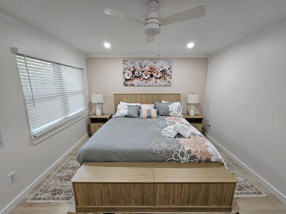 Stylish Relaxation pet friendly villa with parking Villa in Hilton Head Island