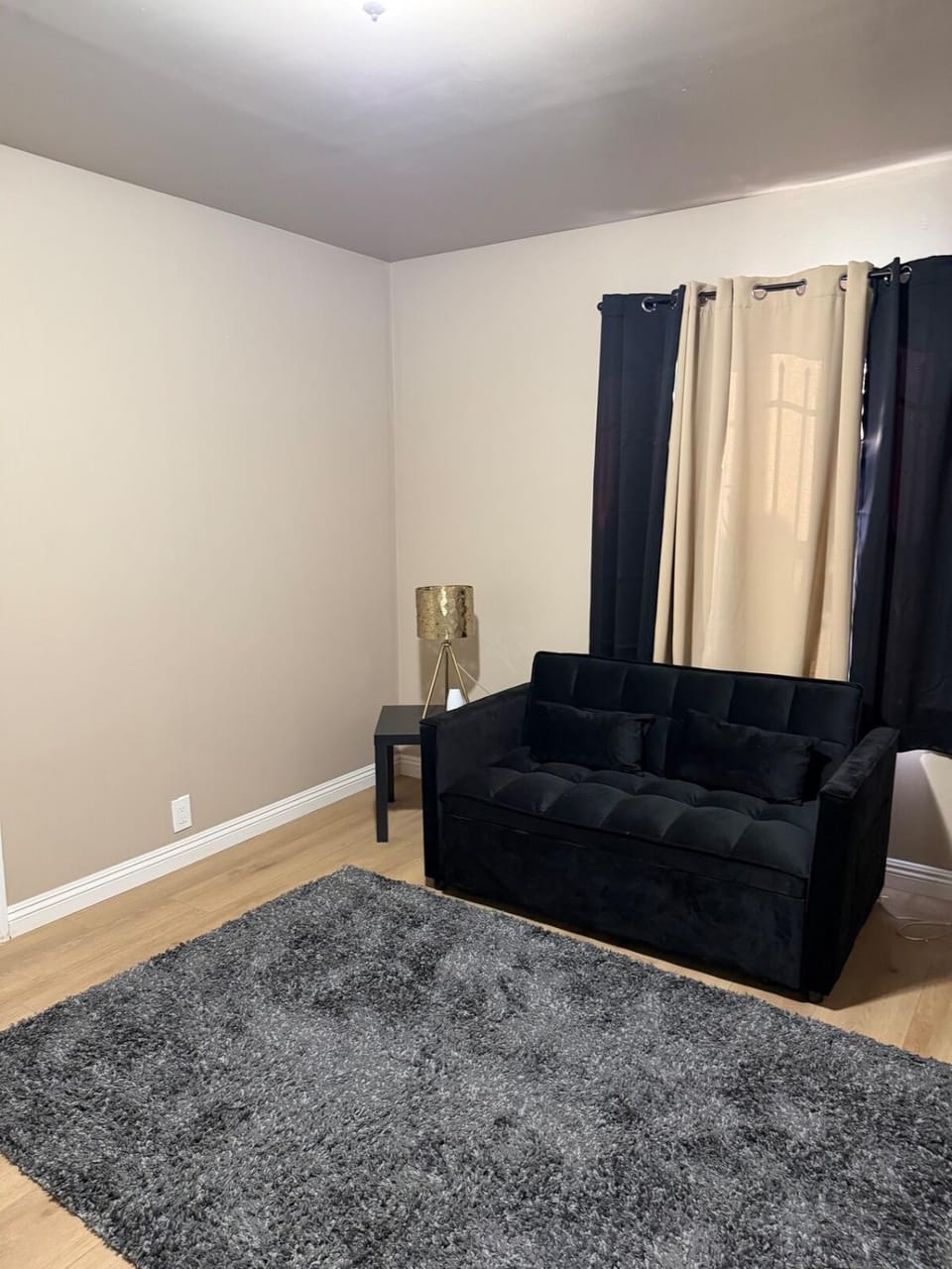 Newly remodeled charming home House in Inglewood