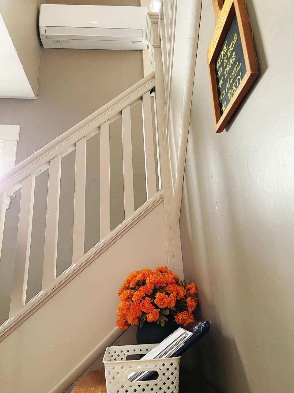 Prime and Precious location The Red House Room2 Bed and Breakfast in Charlottetown