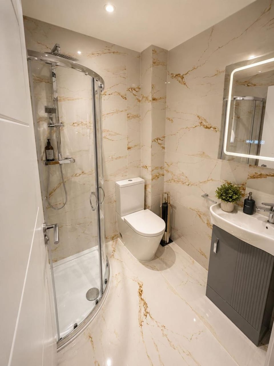 South Kensington Luxury Apartment in City of Westminster