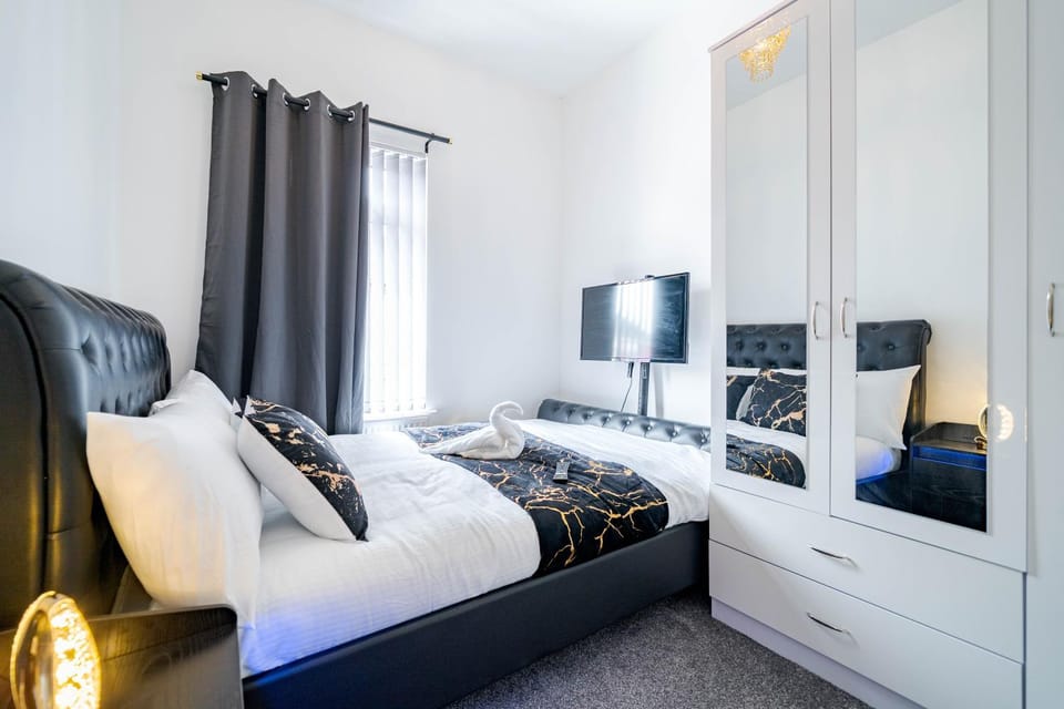 Liverpool Dockside House with free Parking House in Liverpool