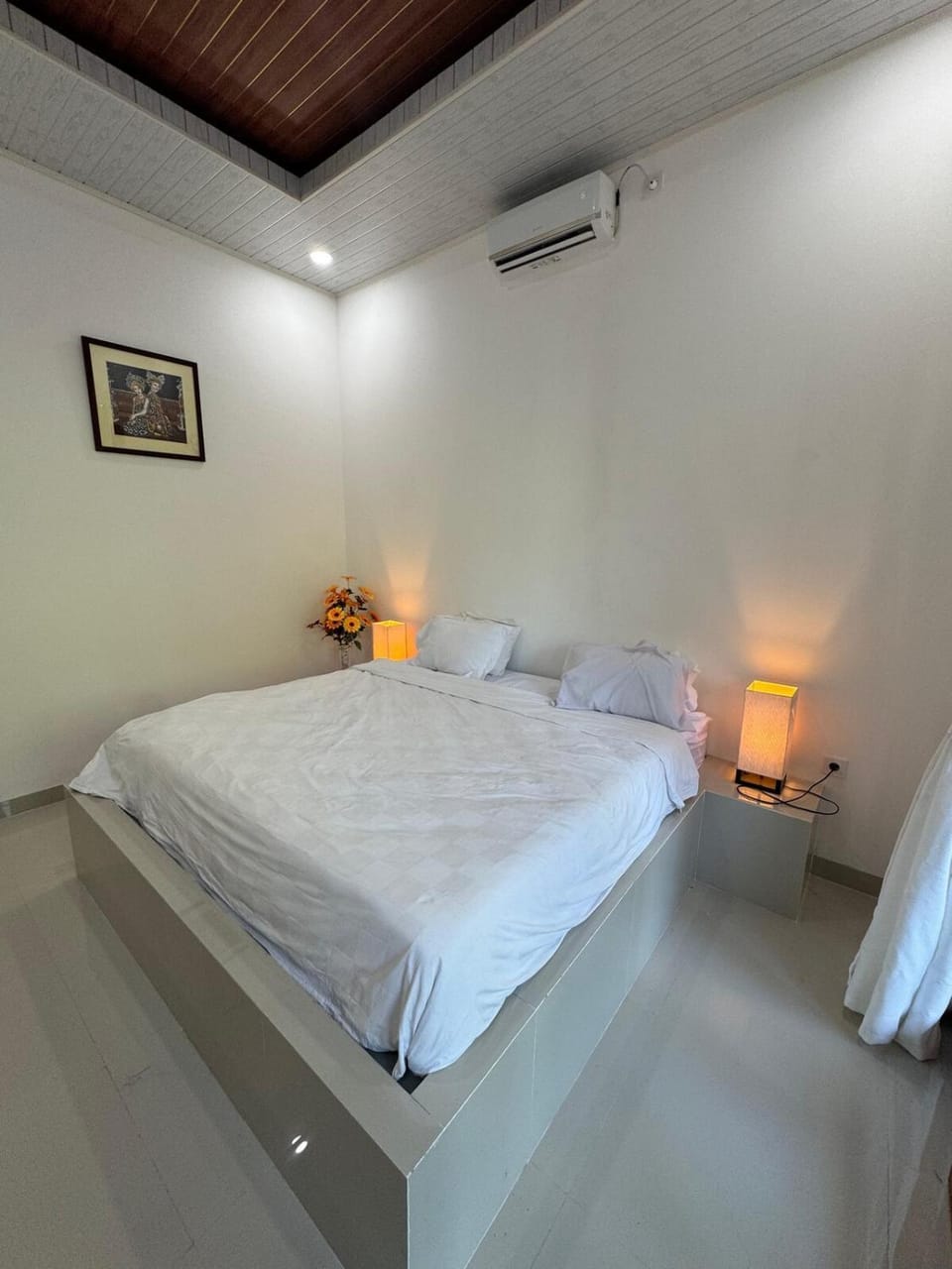 2 Bedroom House In Bebayu Beach Villa in Abang