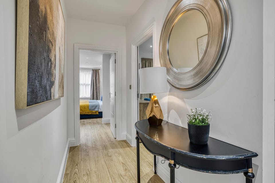 Heart of South Kensington Apartment in City of Westminster