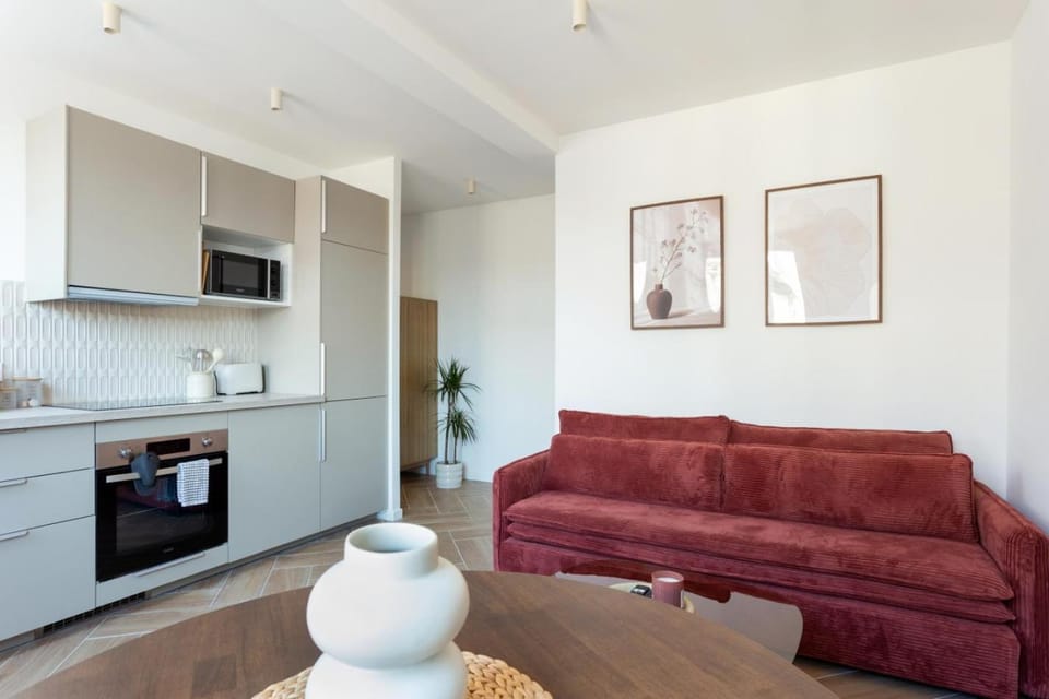Hyper centre de Nice 2p rénové emplacement idéal Apartment in Nice