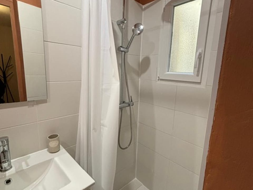 Appartement cocooning centre-ville - 2 pers. - FR-1-882-5 Apartment in Narbonne
