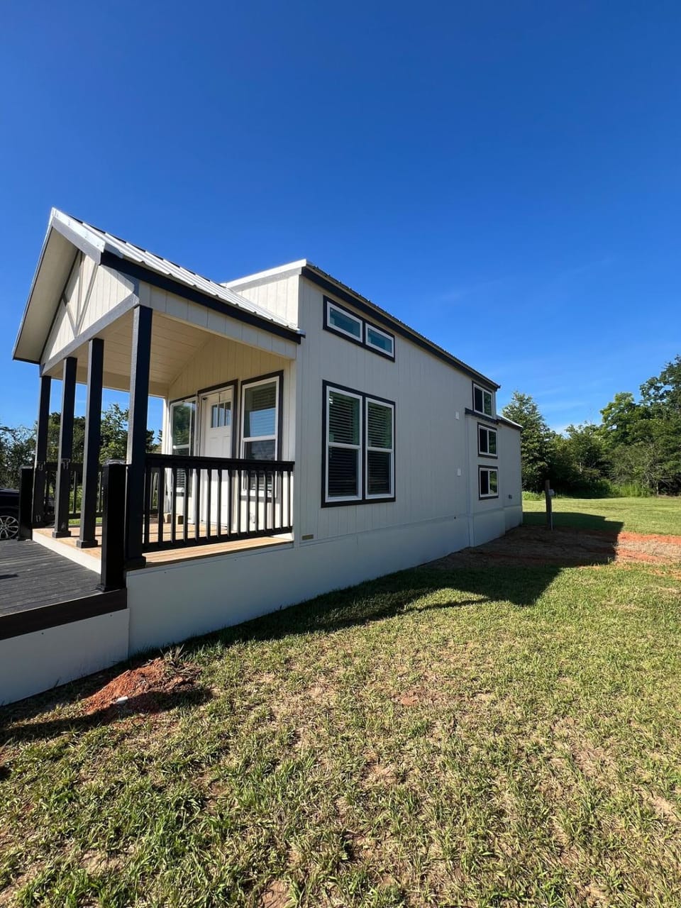The Sunflower Villa - 15 Miles from the Beach! Villa in Foley