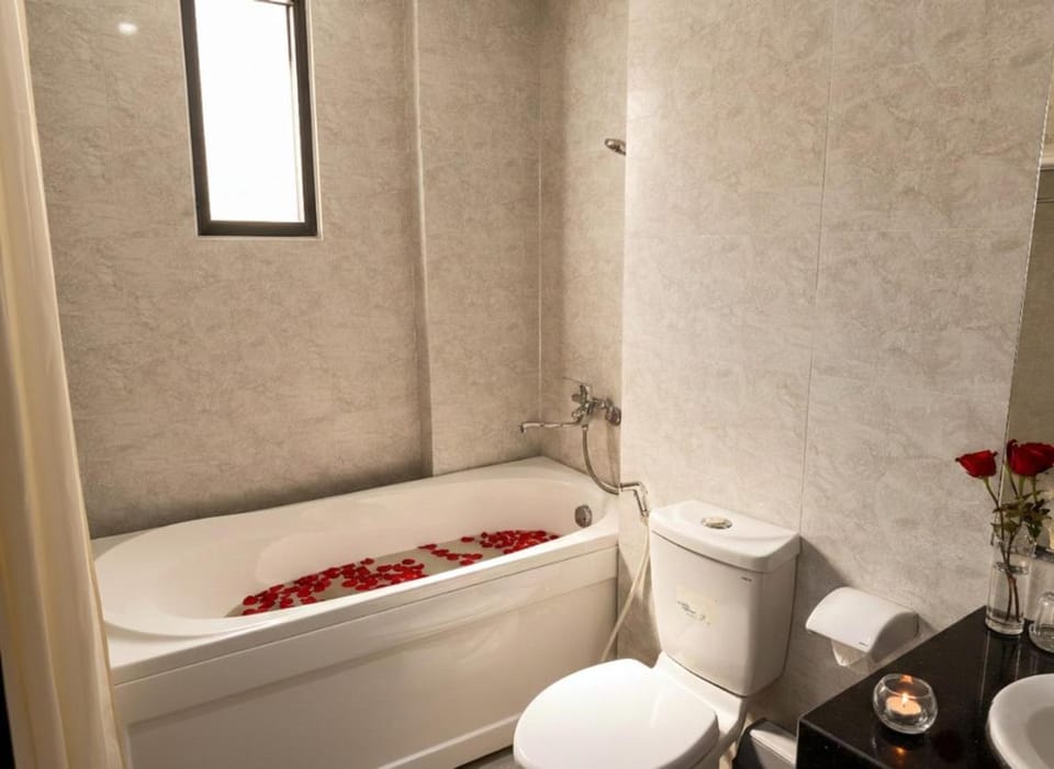 Toilet, Bathroom, Bath, towels