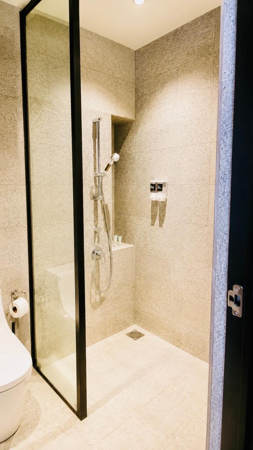 Shower, Toilet, Bathroom