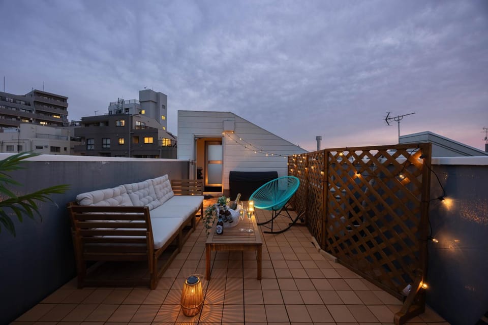 Night, View (from property/room), Balcony/Terrace