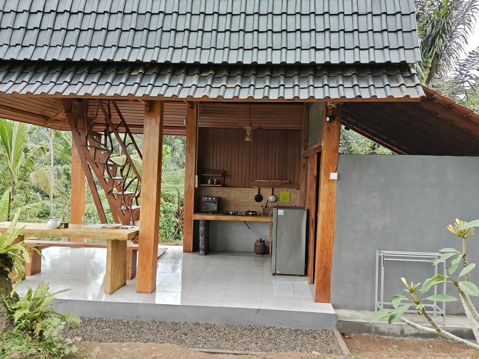 Bali jungle retreat Villa in East Selemadeg