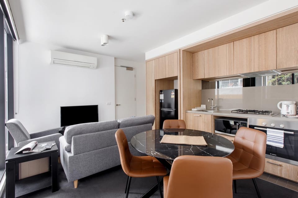 TV and multimedia, Living room, Seating area, Dining area, kitchen, air conditioner