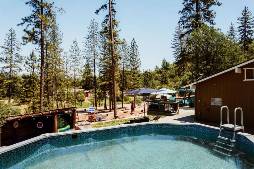 Natural landscape, Pool view, Swimming pool, Swimming pool