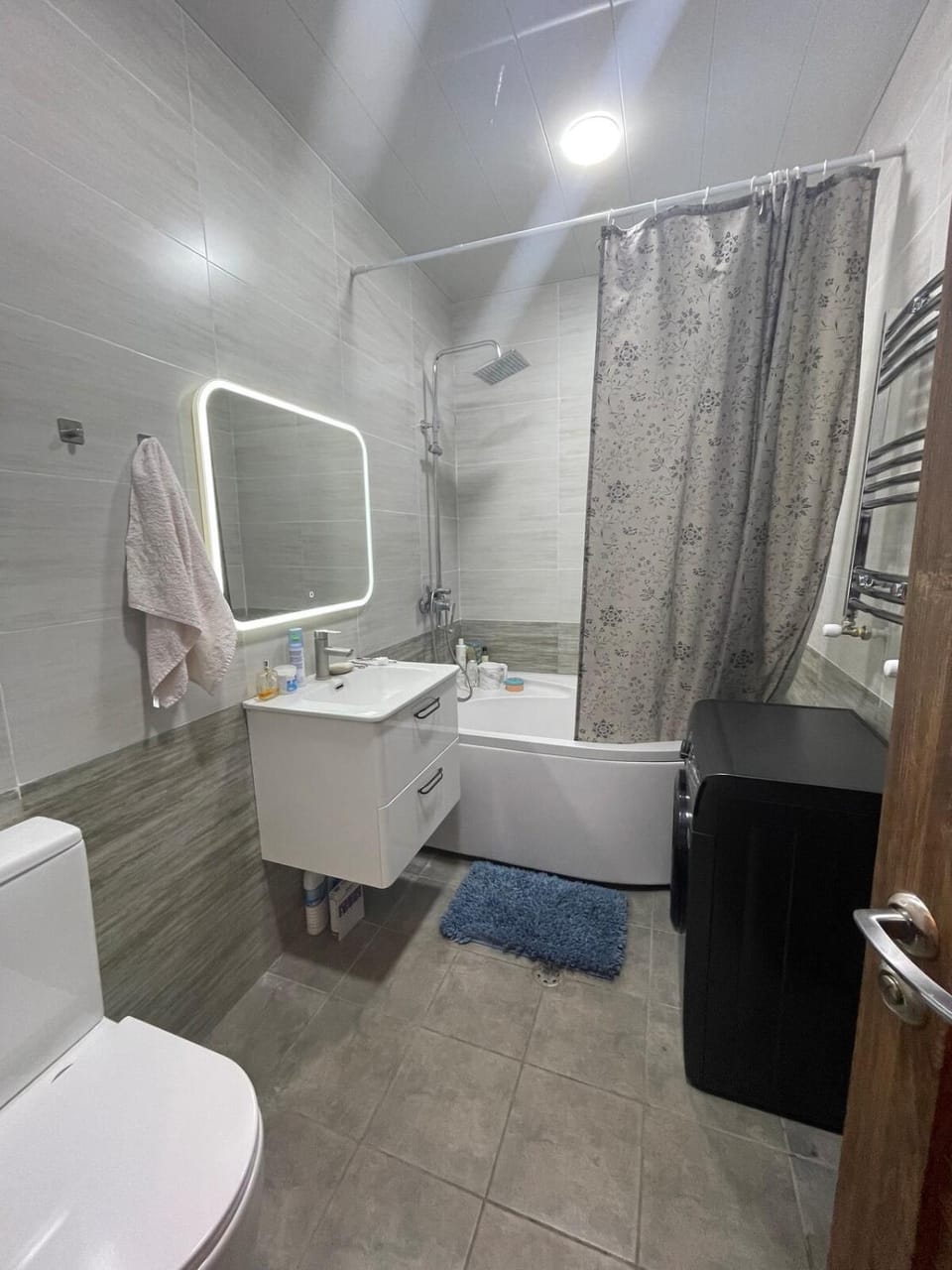 Bright & Beautiful 2BR 15th Floor, Monte Melkonyan Apartment in Yerevan