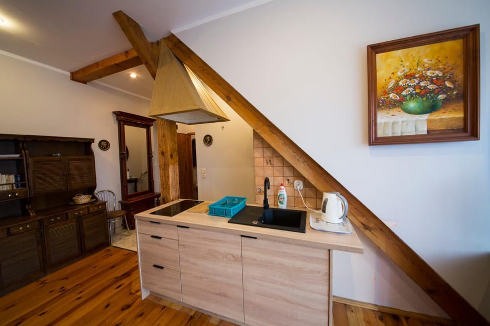 Coffee/tea facilities, Kitchen or kitchenette