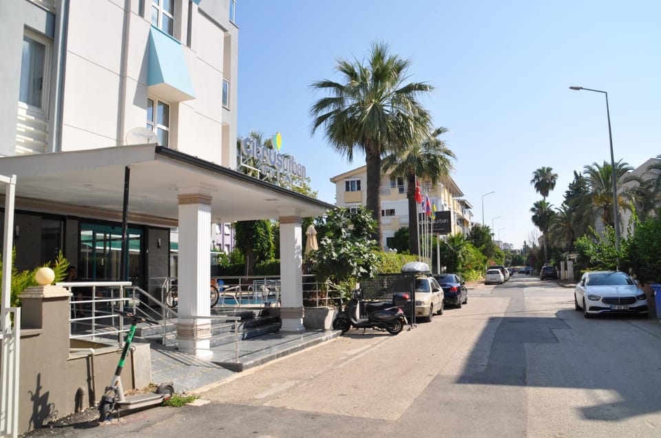 Property building, Street view, Parking