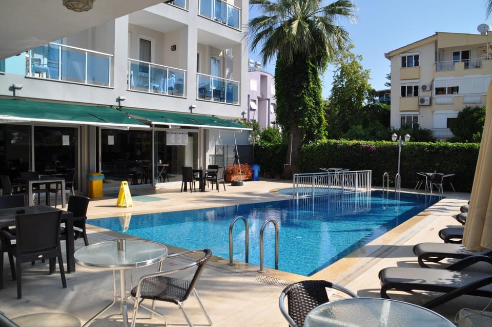 Pool view, Swimming pool