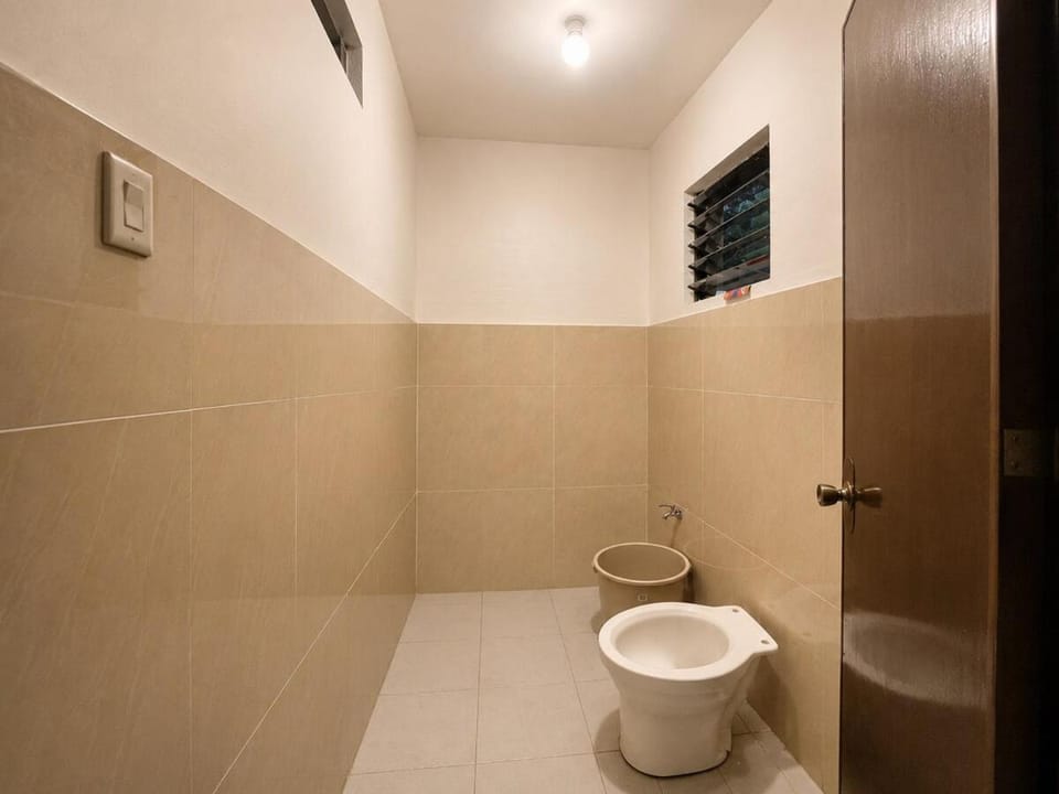 Family or Barkada Transient Stay Near SM Lipa Apartment in Calabarzon