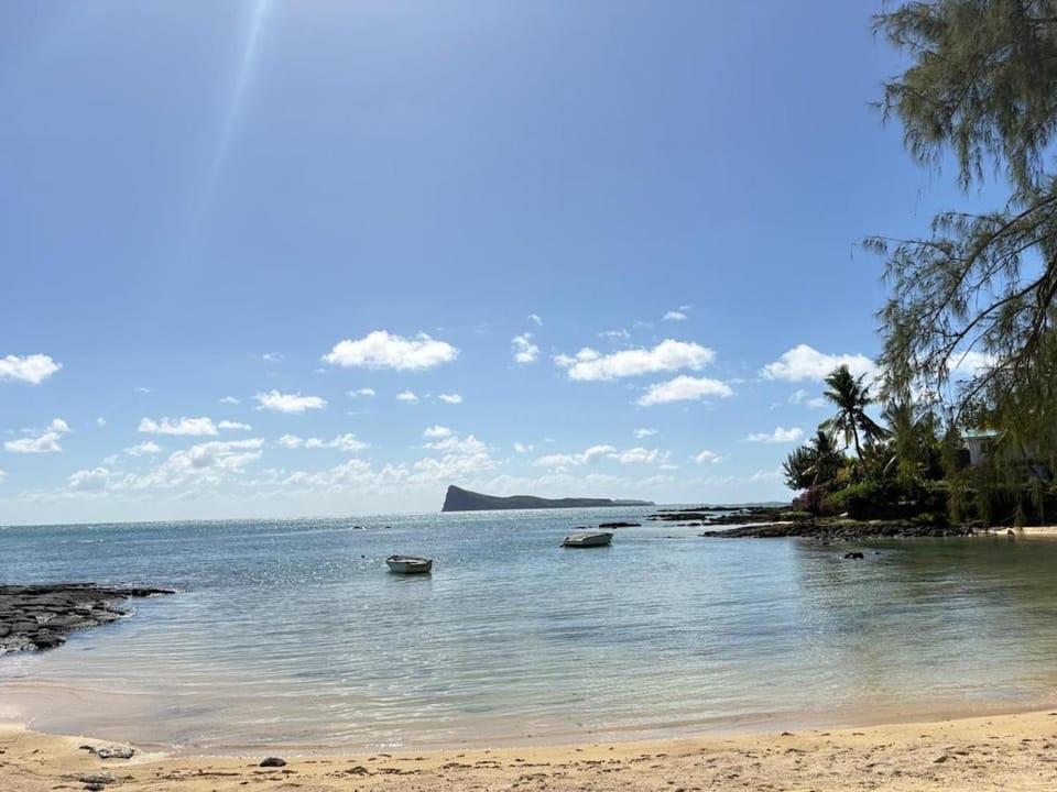 Paradise Island Apartment in Rivière du Rempart District, Mauritius