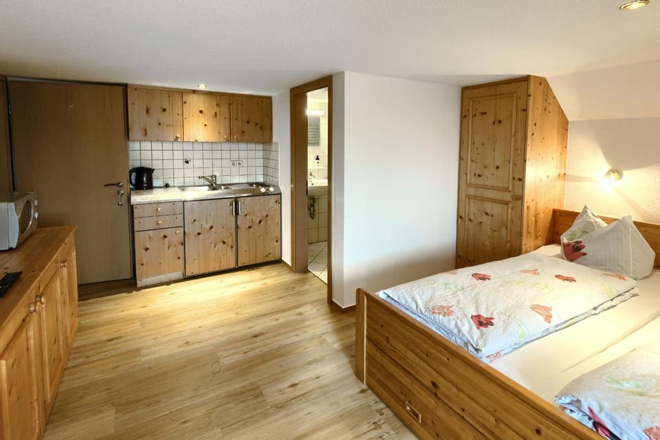 Living room, Bedroom