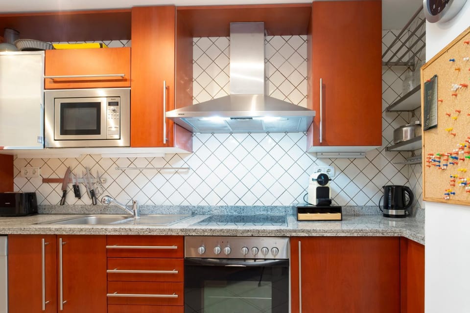 Kitchen or kitchenette, Living room