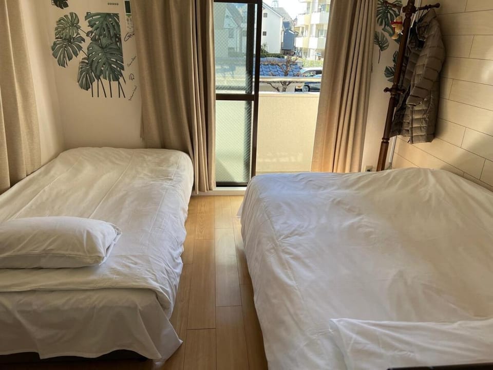 Shinjuku # 201 5 minutes from Okubo station Free WIFI Apartment in Shinjuku