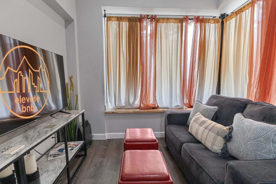 Bright loft in Wheat Ridge Apartment in Wheat Ridge
