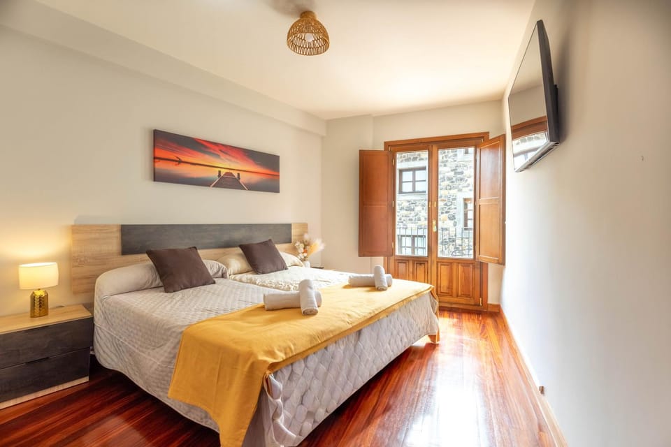 Apartamentos Brisamar - Parking Priv - Playas - Wifi Apartment in Western coast of Cantabria