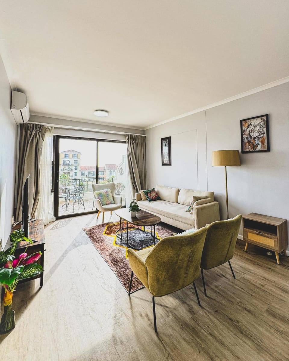 Elkhana on Island Club Apartment in Cape Town