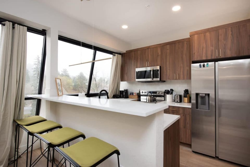 Modern condo with town and mountain views House in Evergreen