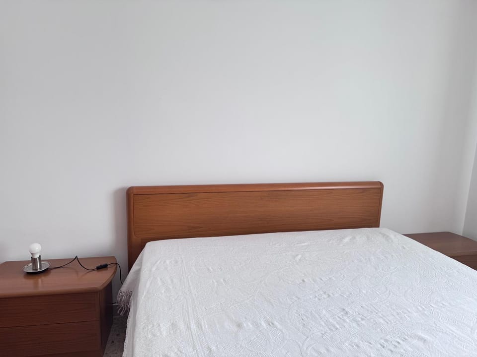 Con Vista sul campanile di Sirolo, cucina bagno ristrutturati, aria condizionata Apartment in Sirolo