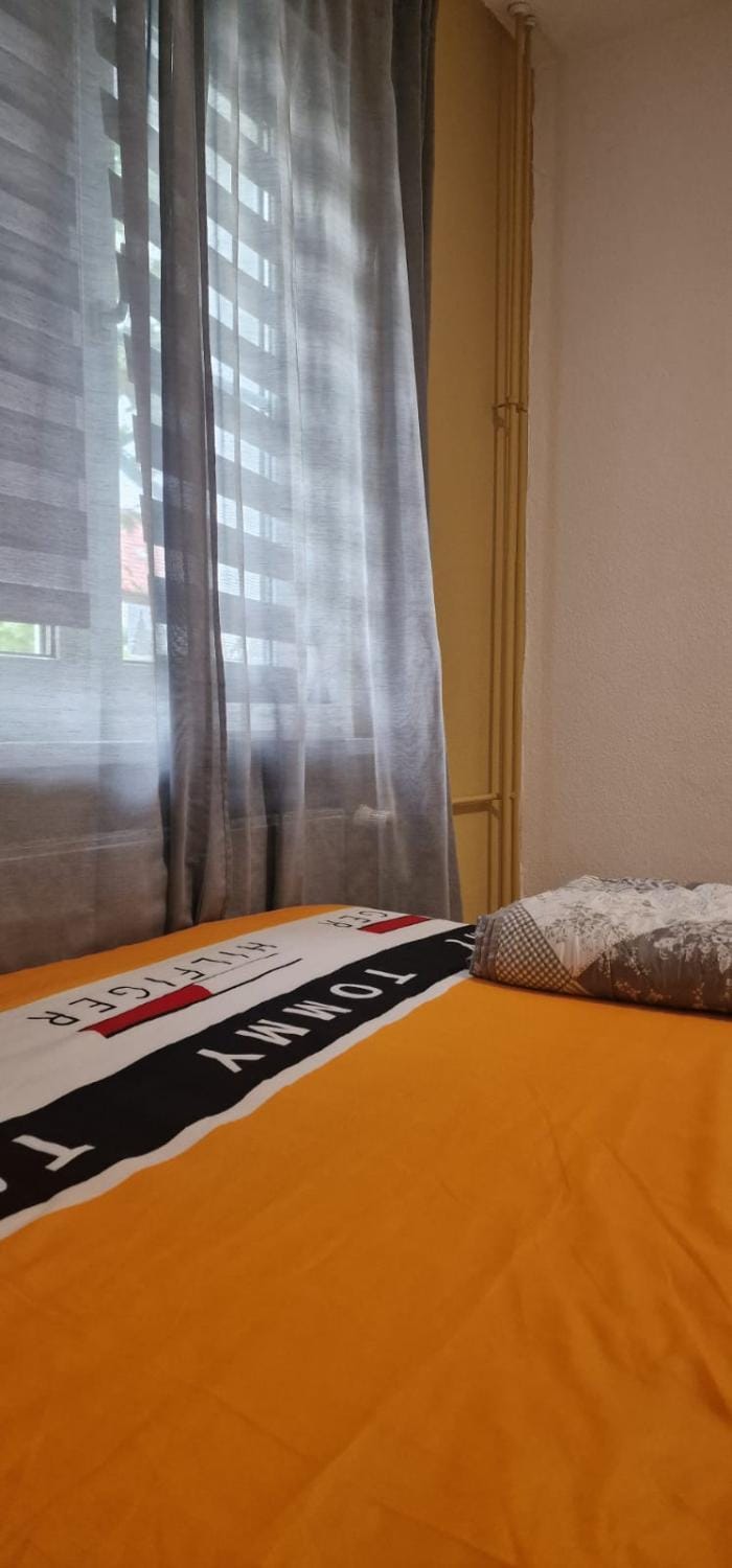 Quite shared apartment Vacation rental in Berlin