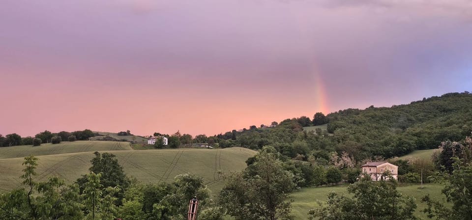 Orchard House South Room Bed and Breakfast in Marche