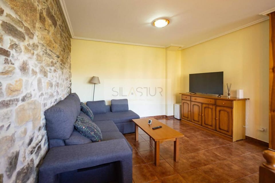 Casa Laia By Silastur House in Asturias