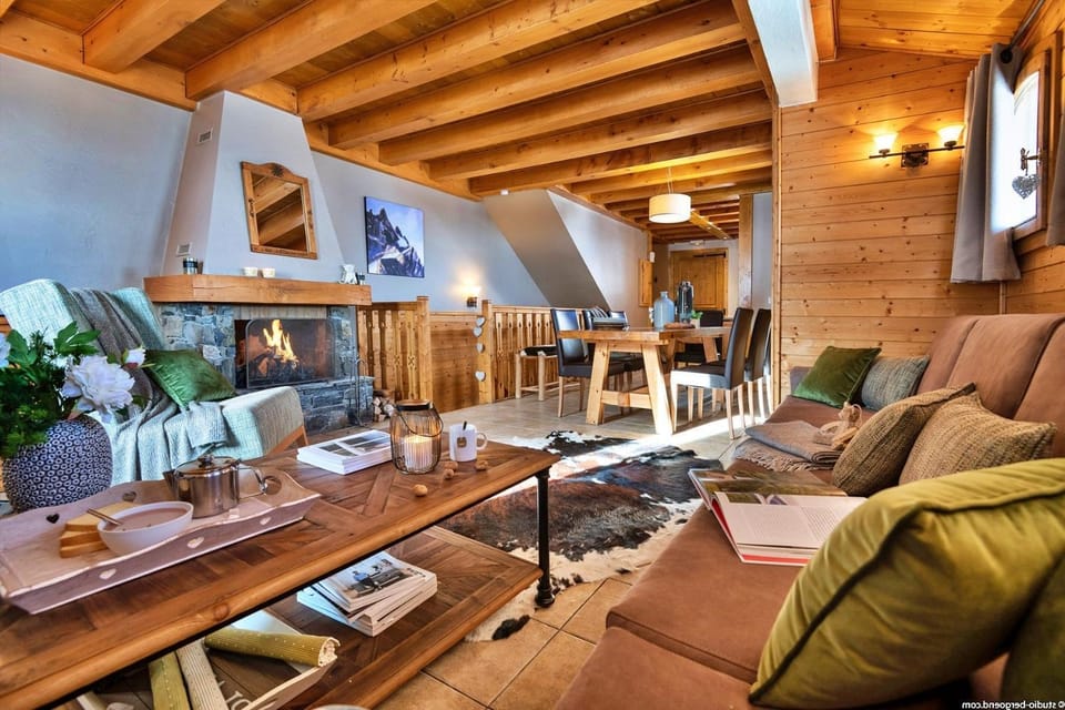 Property building, Living room