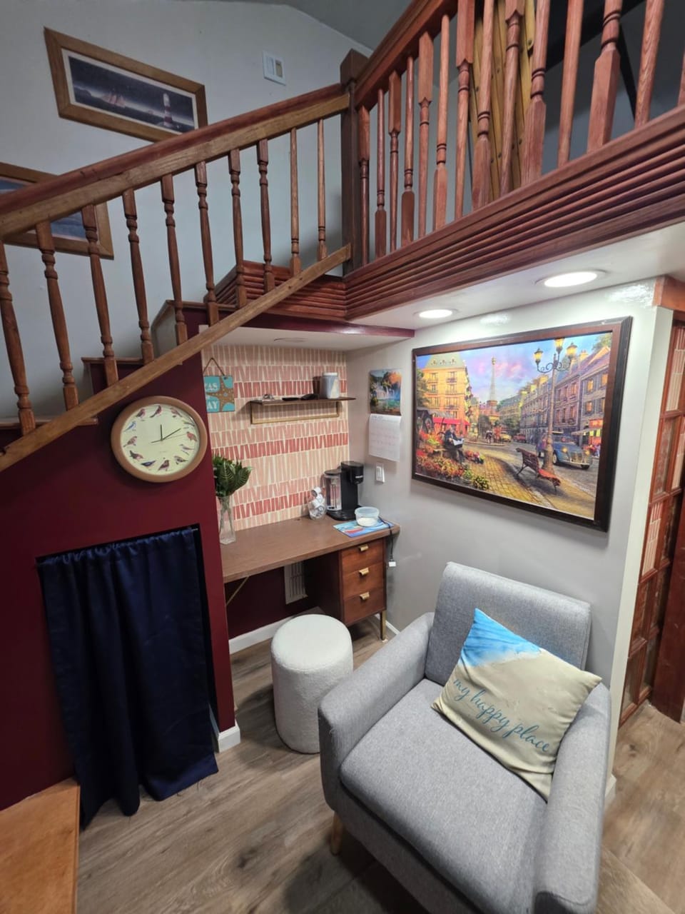 Very Low Ceiling Tiny Home Apartment in Capital District, NY, USA