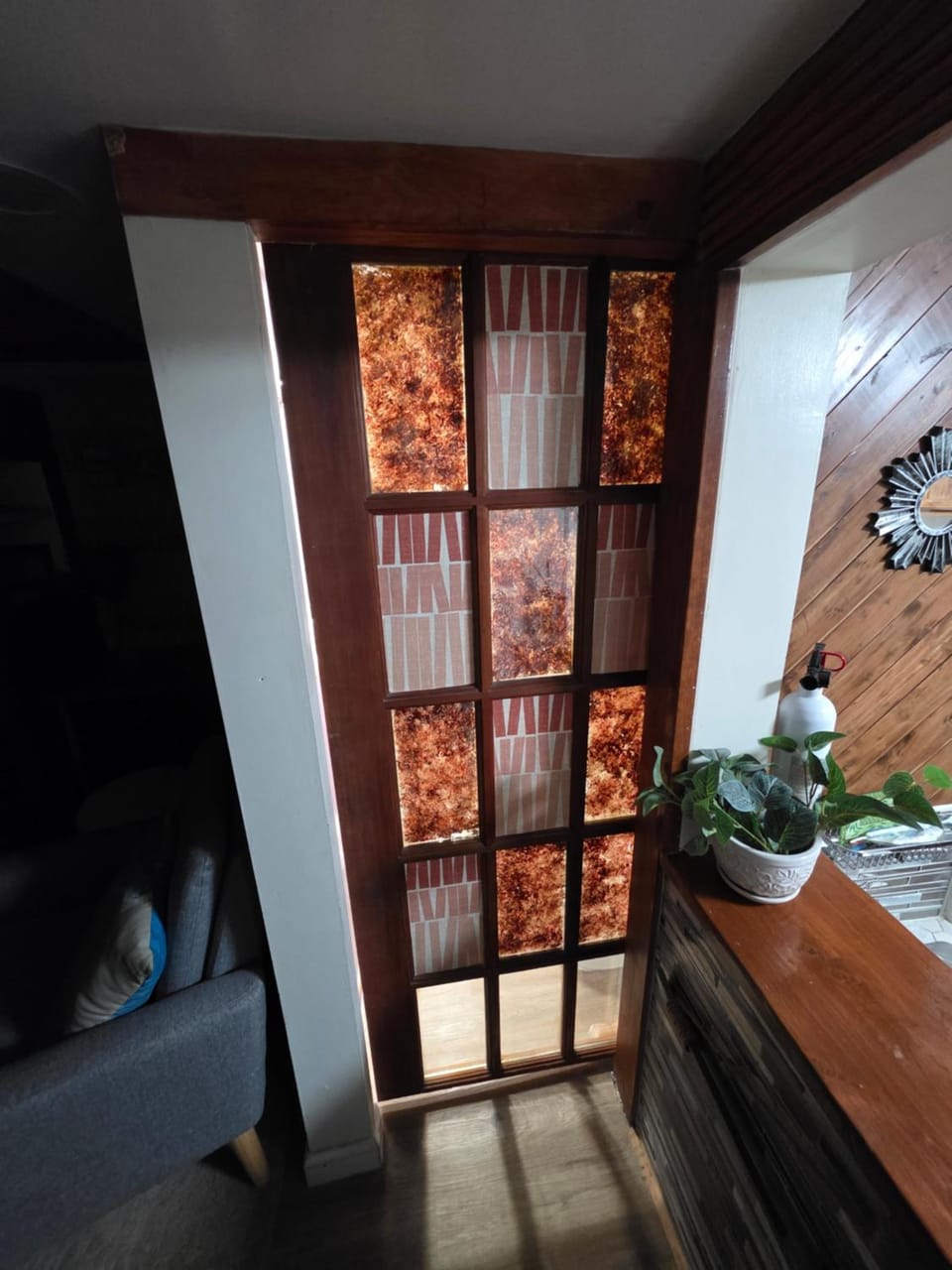 Very Low Ceiling Tiny Home Apartment in Capital District, NY, USA