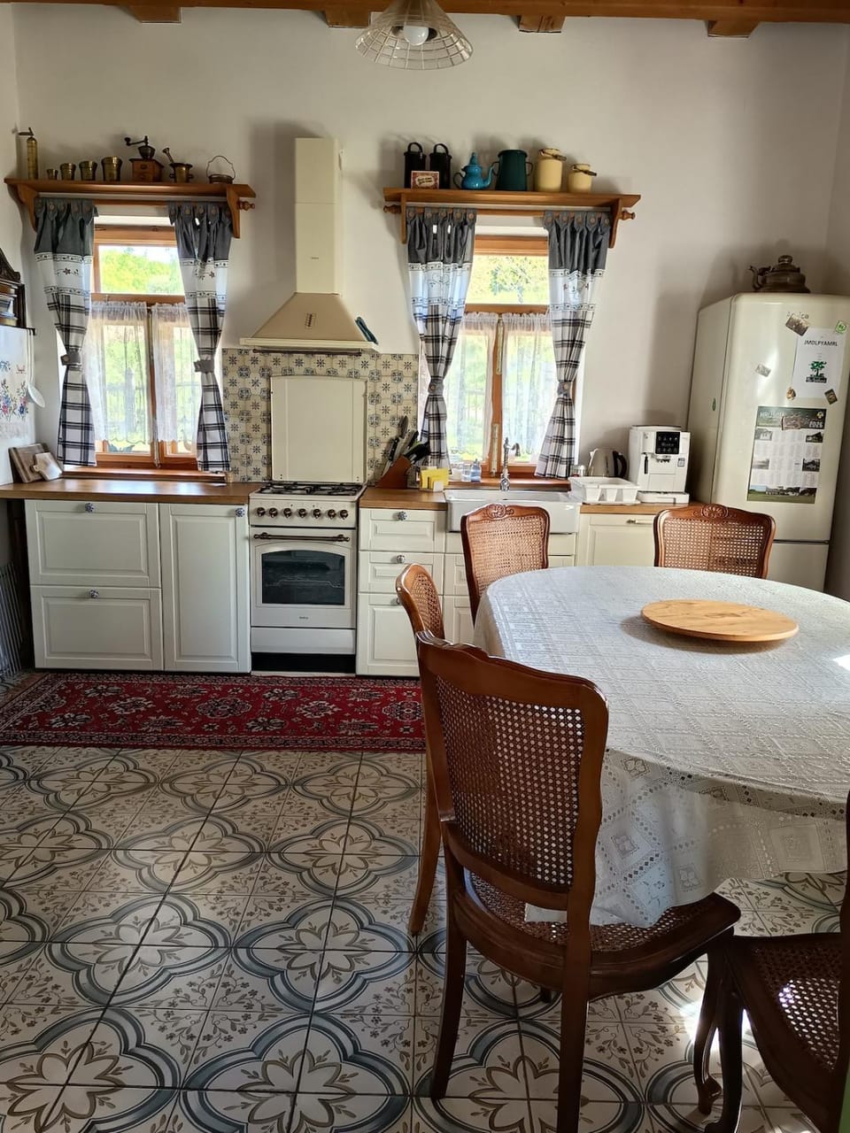 Communal kitchen