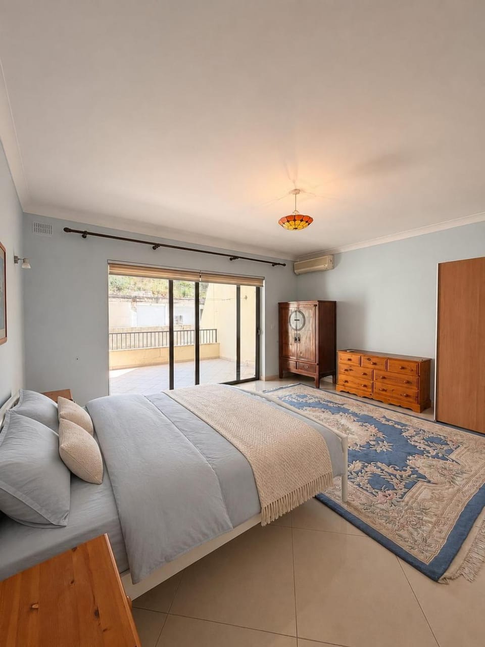 Seafront Apartment San Pauls bay Apartment in Saint Paul's Bay