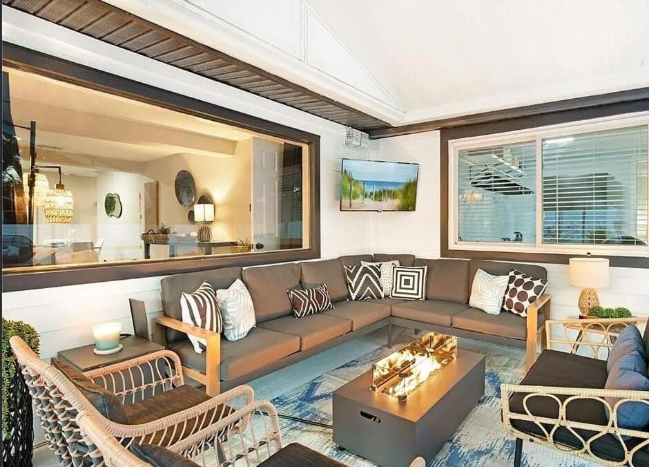 Tampa Retreat with Heated Pool & Mini Golf House in Tampa