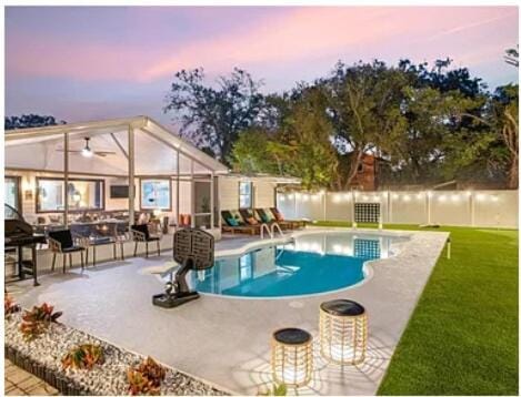 Tampa Retreat with Heated Pool & Mini Golf House in Tampa