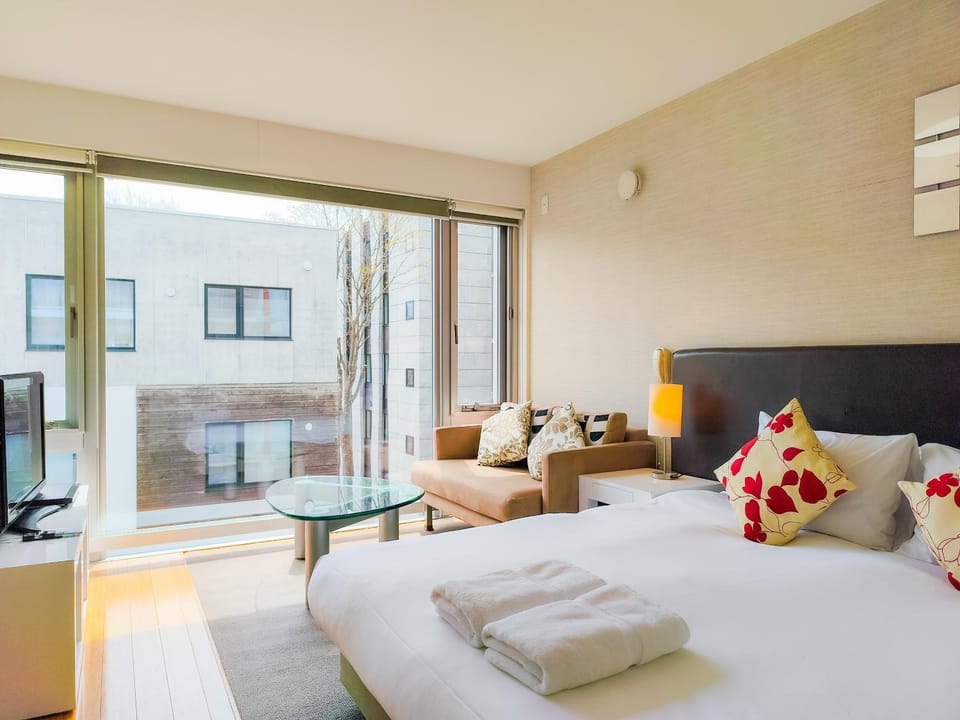Powder Tracks Apartment in Niseko