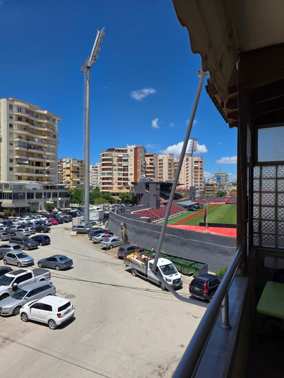 Day, City view, Location, Parking