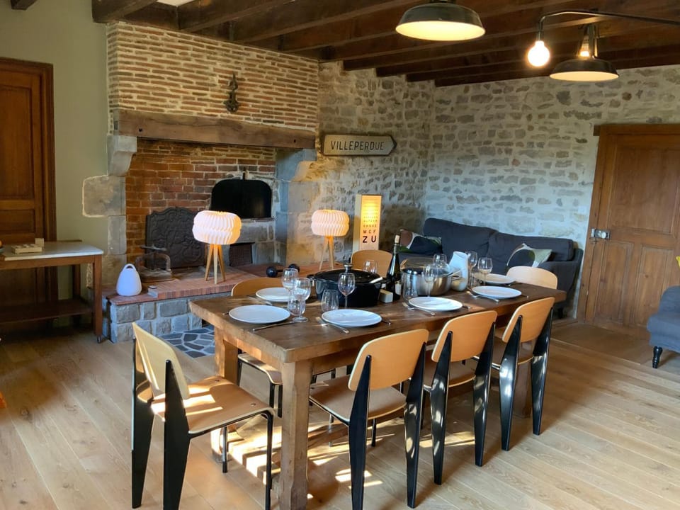 Property building, Living room