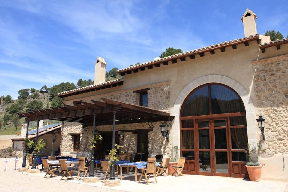 Cortijo Río Madera House in Andalusia